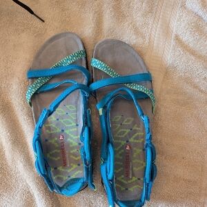 Merrell Women's Blue and Green Sandals